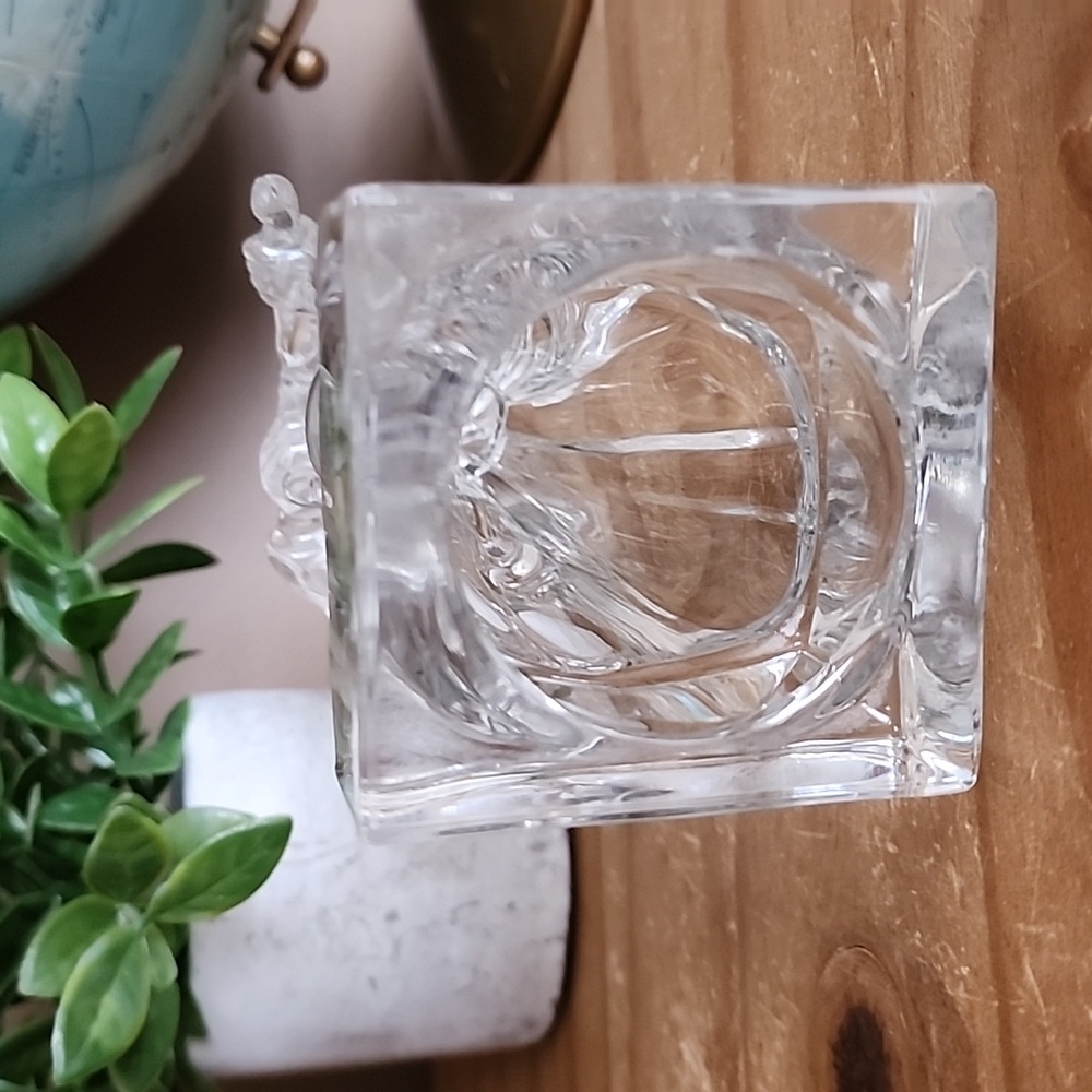Mikasa Clear Glass Angel Figurine - Picture 9 of 12